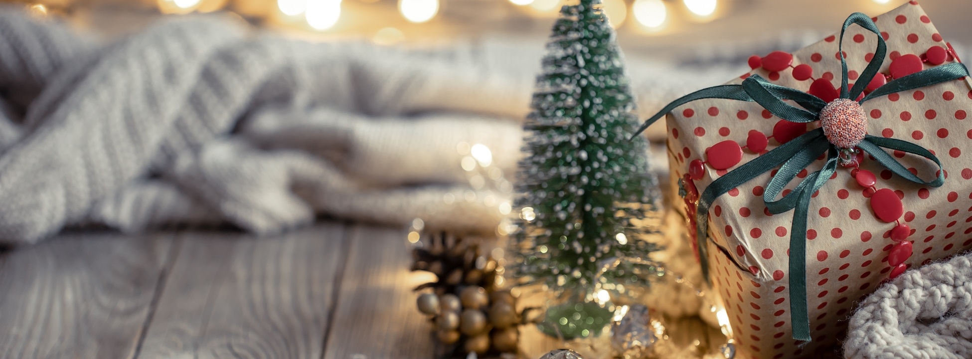 Wir wünschen Ihnen Frohe Weihnachten!